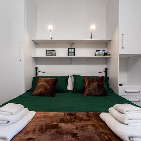 A Due Fermate Dal ColosseoWi-Fi & Netflix Gratis Apartment Rome Exterior photo