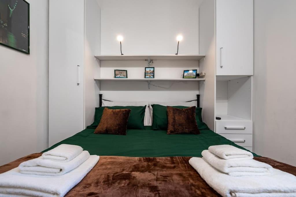 A Due Fermate Dal ColosseoWi-Fi & Netflix Gratis Apartment Rome Exterior photo
